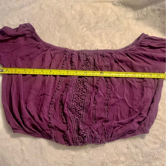 Cropped Peasant Top Large Charlotte Russe Plum Purple Crochet Lace Detail Rayon - Picture 10 of 13